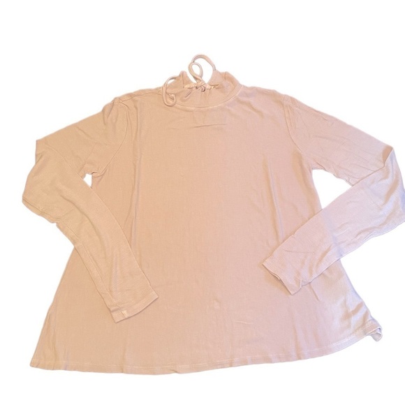 M. Stars Wht 2x1 Rib LS Mock Neck Swing Blouse - Picture 4 of 14